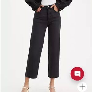 Levi’s Ribcage jeans